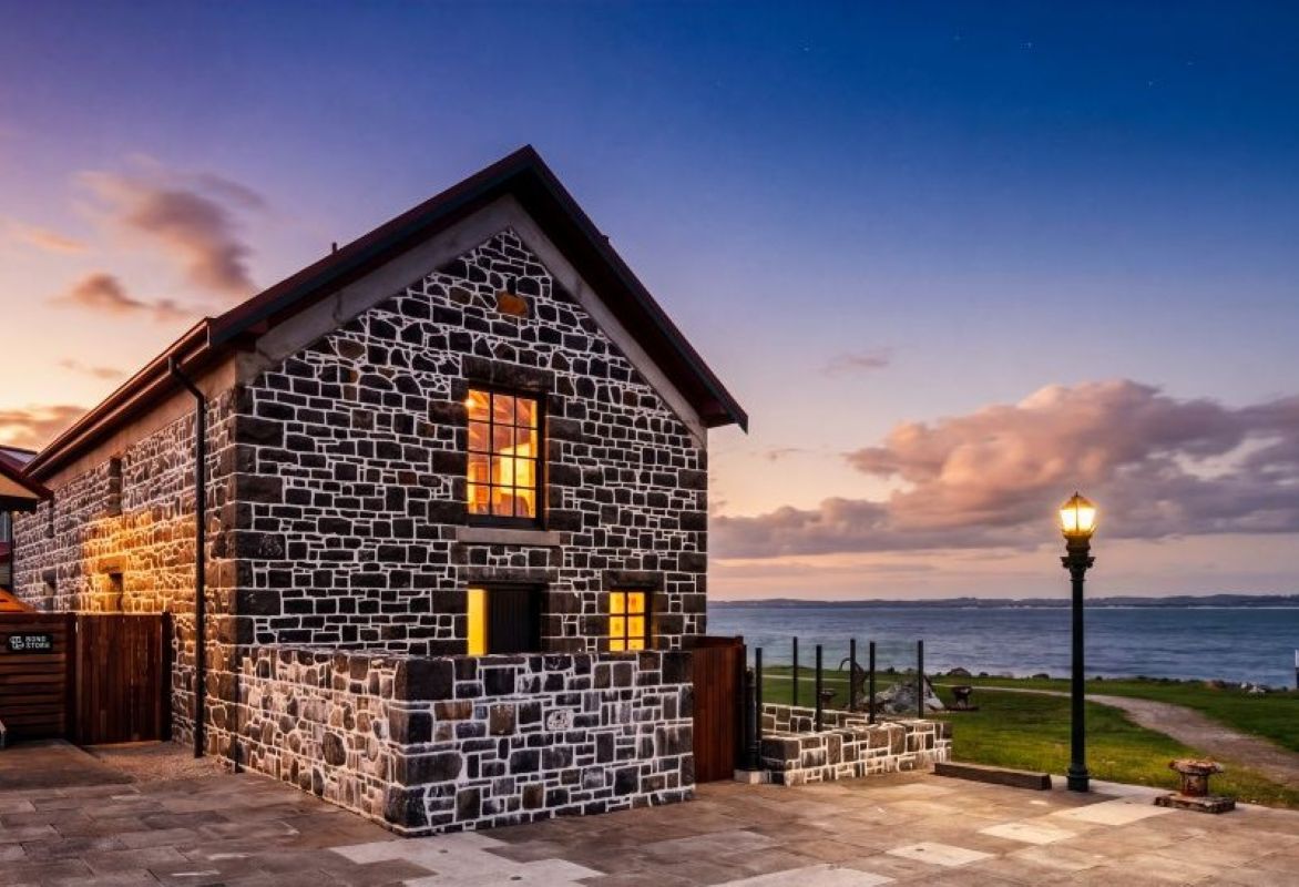 Bond Store Exterior absolute waterfront lights chta